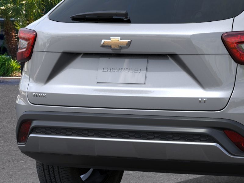 new 2025 Chevrolet Trax car, priced at $26,185