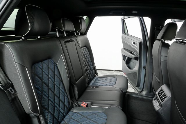 new 2026 Volkswagen Atlas Cross Sport car, priced at $57,847