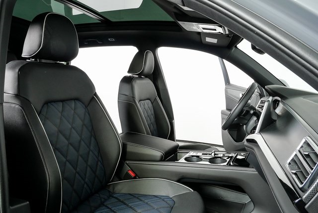 new 2026 Volkswagen Atlas Cross Sport car, priced at $57,847