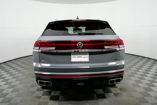 new 2026 Volkswagen Atlas Cross Sport car, priced at $57,847