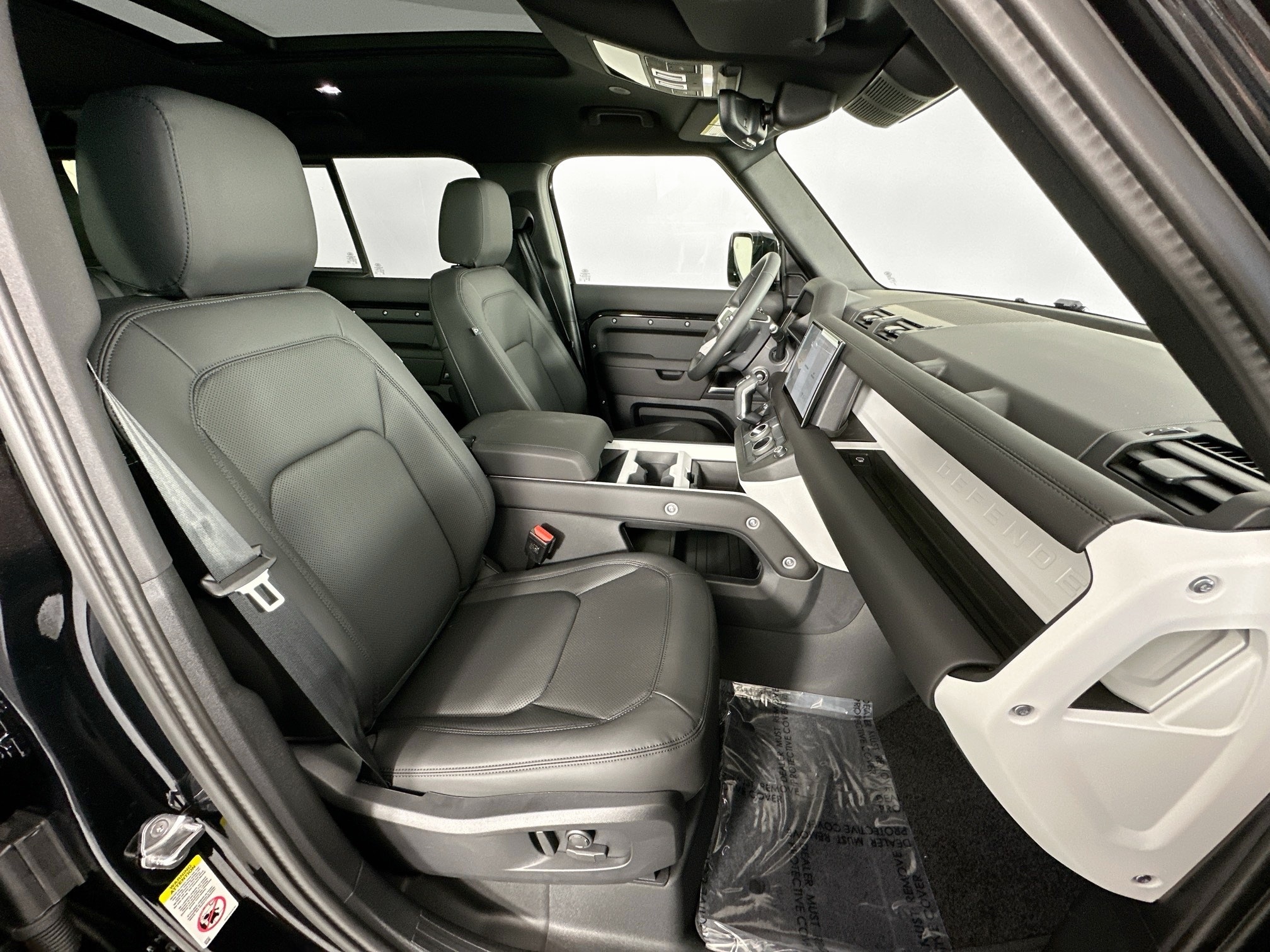 new 2025 Land Rover Defender 110 car