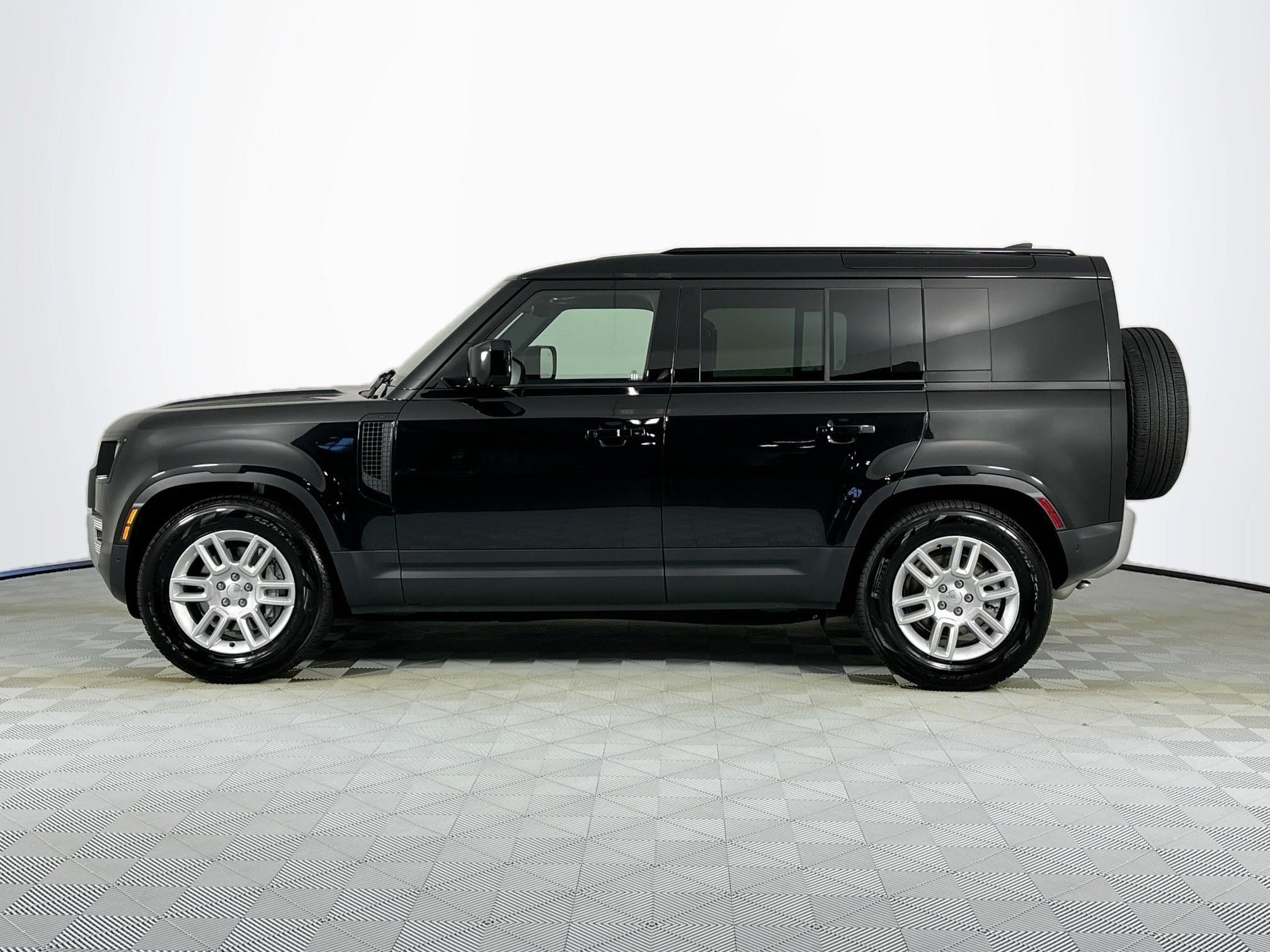 new 2025 Land Rover Defender 110 car