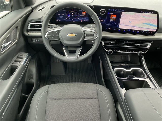 new 2025 Chevrolet Traverse car, priced at $41,755