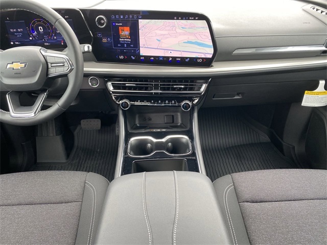 new 2025 Chevrolet Traverse car, priced at $41,755