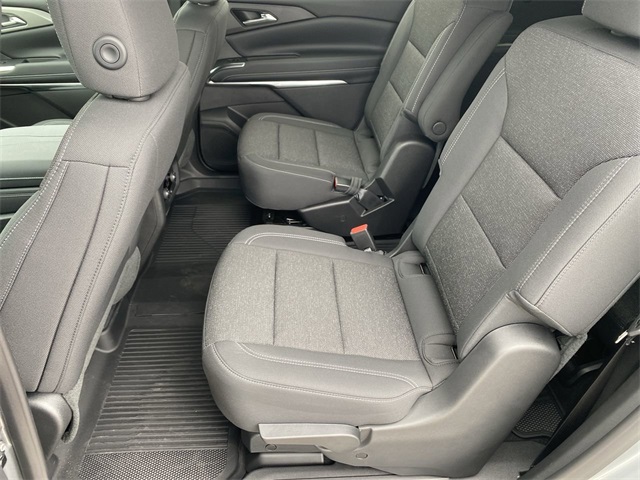 new 2025 Chevrolet Traverse car, priced at $41,755