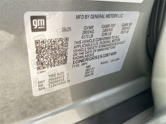 new 2025 Chevrolet Traverse car, priced at $41,755