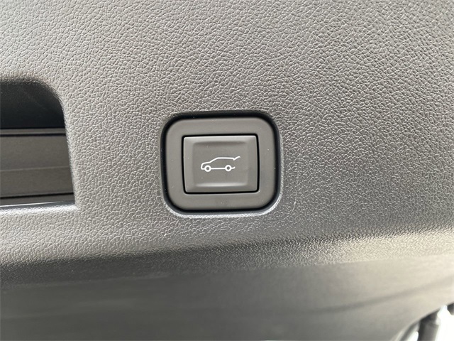 new 2025 Chevrolet Traverse car, priced at $41,755