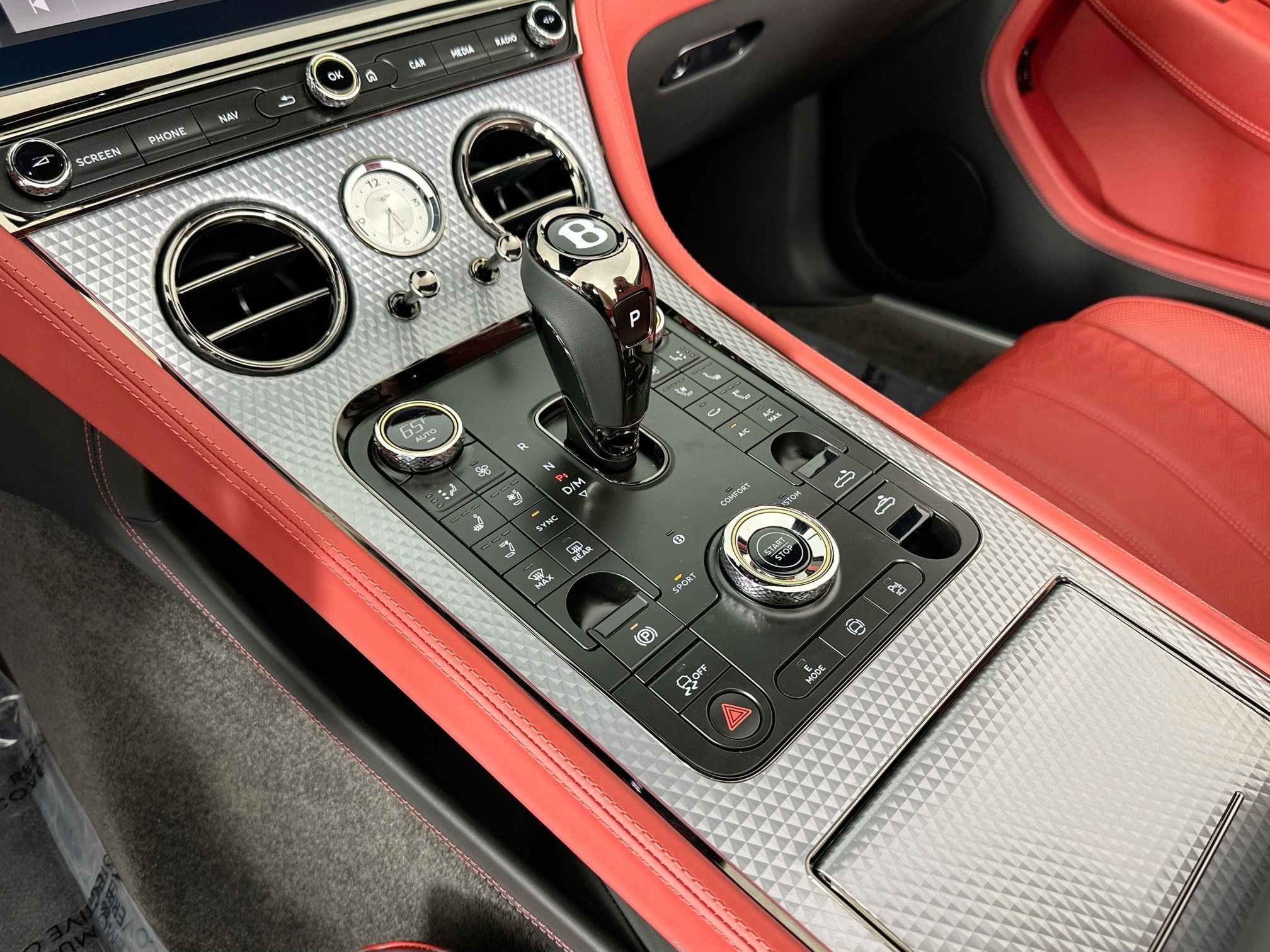 new 2025 Bentley Continental GTC car