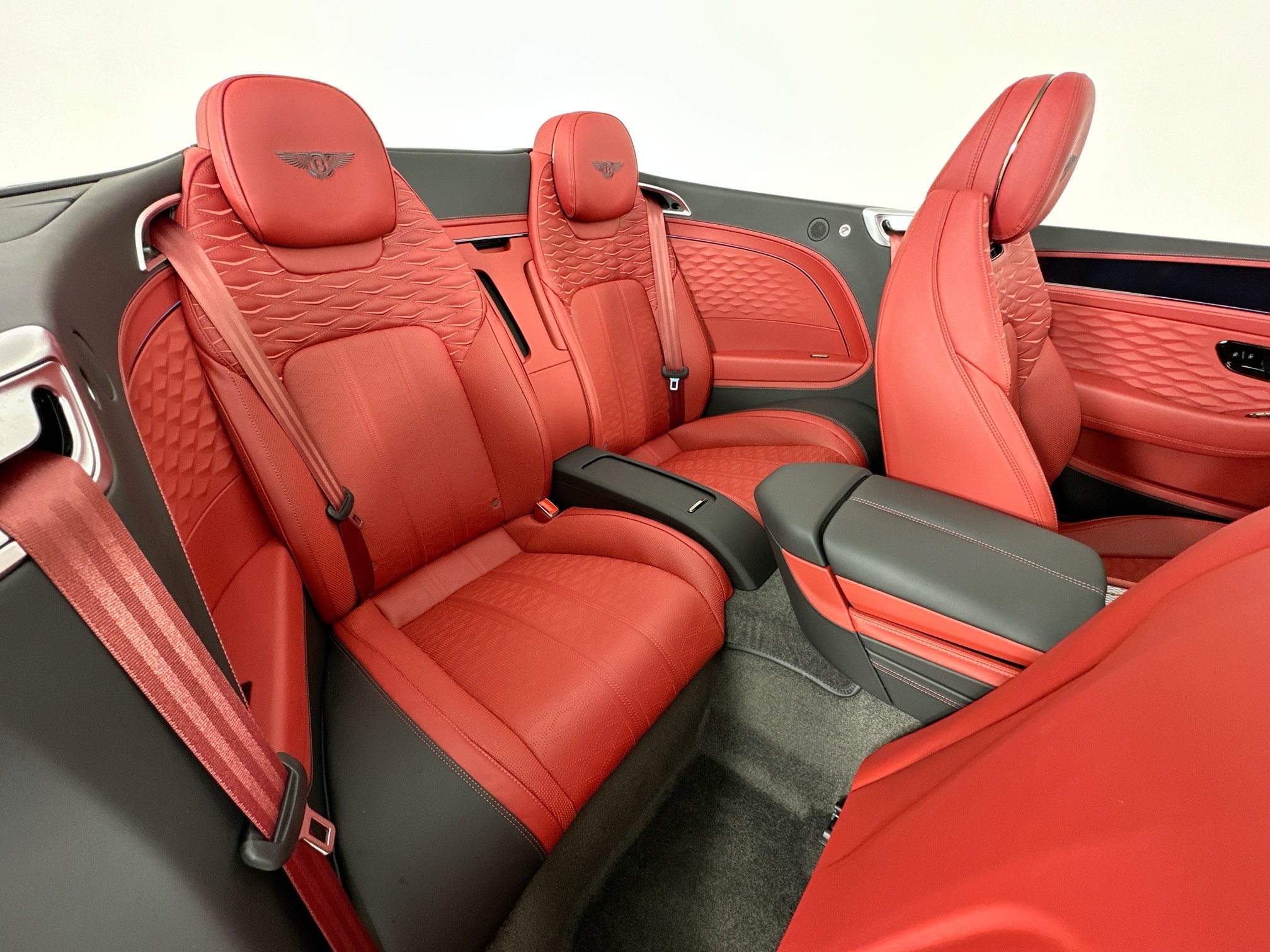 new 2025 Bentley Continental GTC car