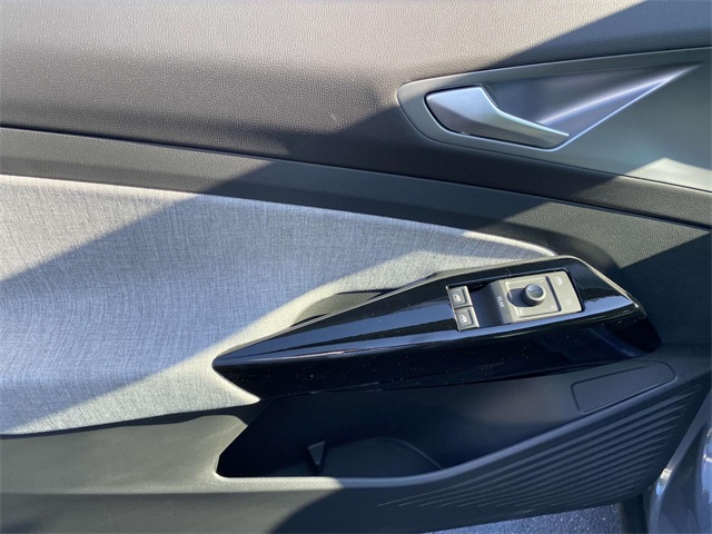new 2025 Volkswagen ID.4 car, priced at $47,261