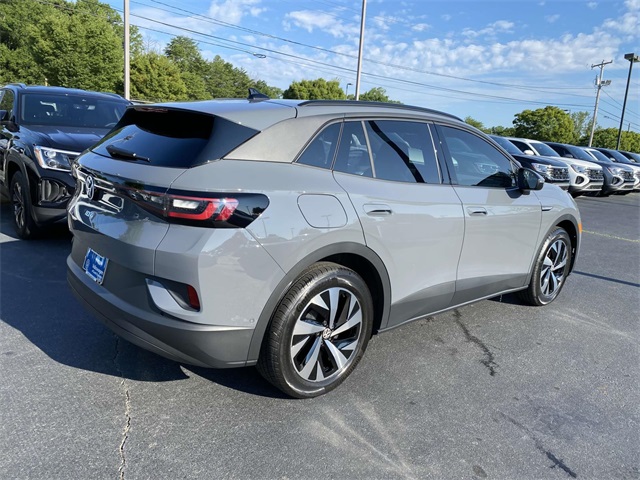 new 2025 Volkswagen ID.4 car, priced at $47,261