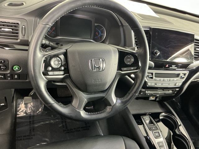 used 2020 Honda Pilot car, priced at $27,191