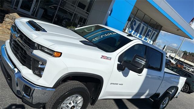 new 2026 Chevrolet Silverado 2500HD car, priced at $71,970