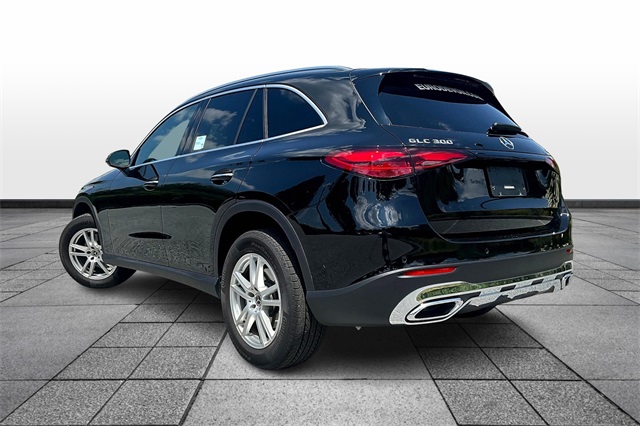 used 2022 Mercedes-Benz GLC car, priced at $37,495