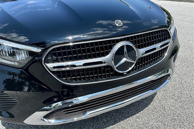used 2022 Mercedes-Benz GLC car, priced at $37,495