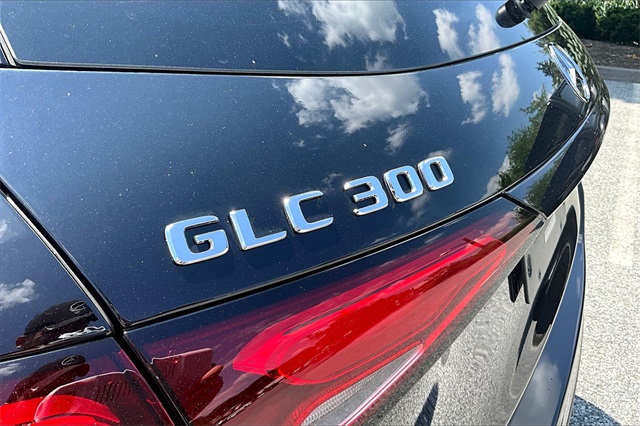 used 2022 Mercedes-Benz GLC car, priced at $37,495