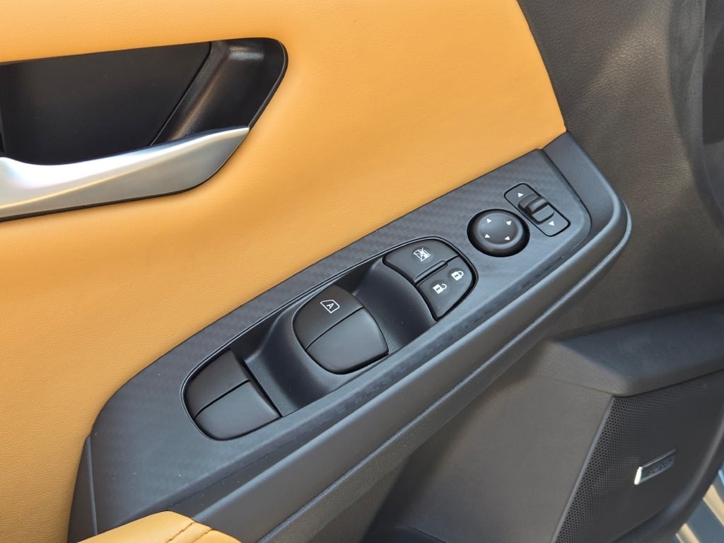 new 2025 Nissan Sentra car, priced at $27,985