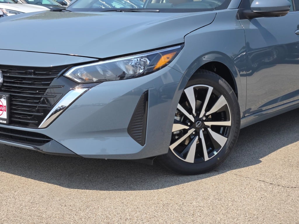 new 2025 Nissan Sentra car, priced at $27,985