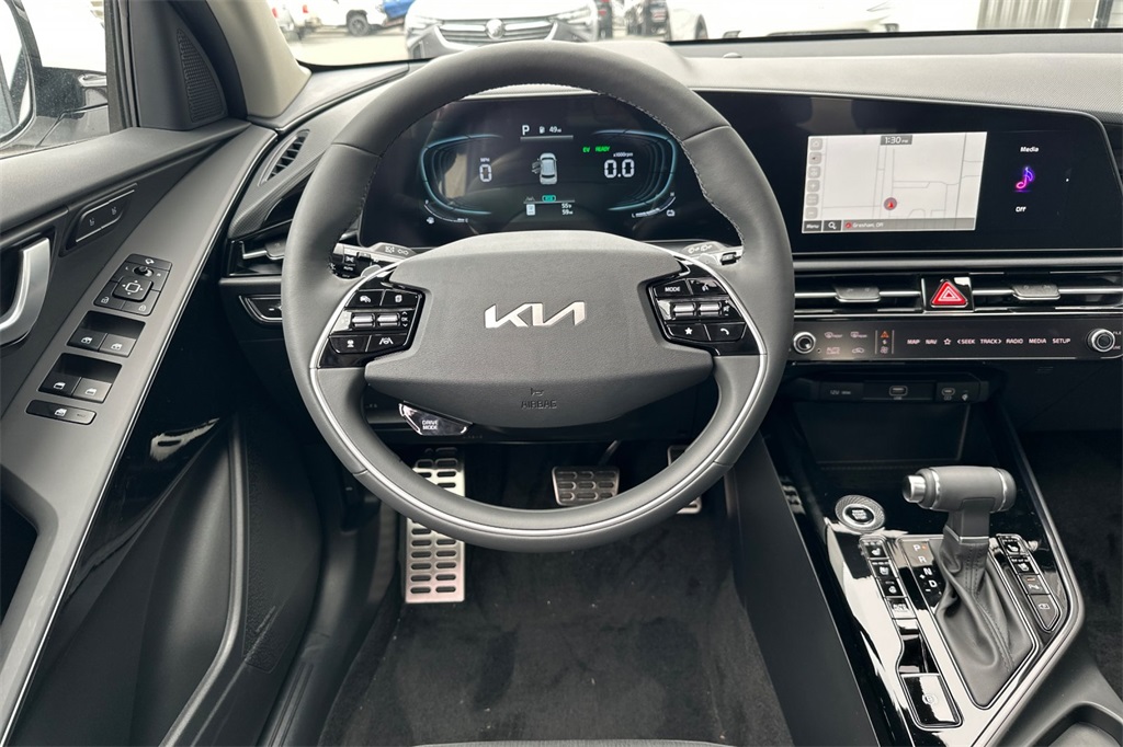 new 2025 Kia Niro car, priced at $34,335
