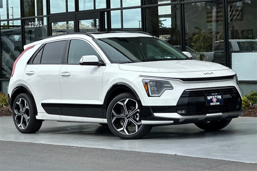 new 2025 Kia Niro car, priced at $34,335