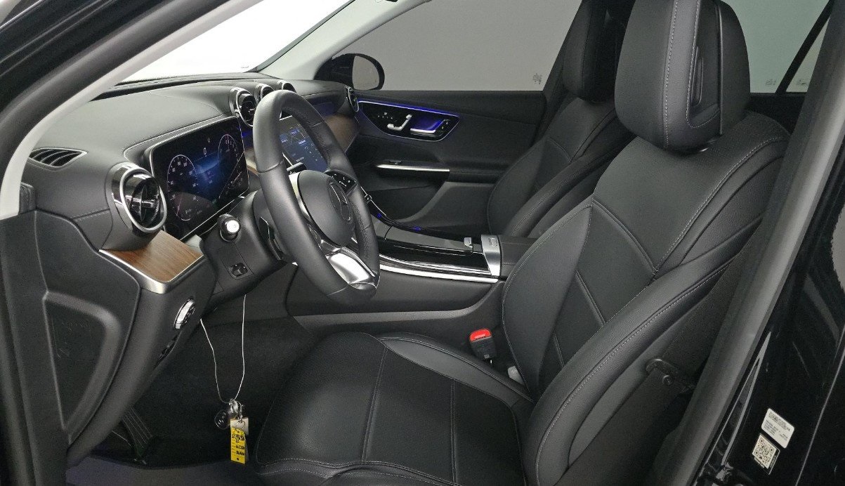 used 2025 Mercedes-Benz GLC car, priced at $52,998
