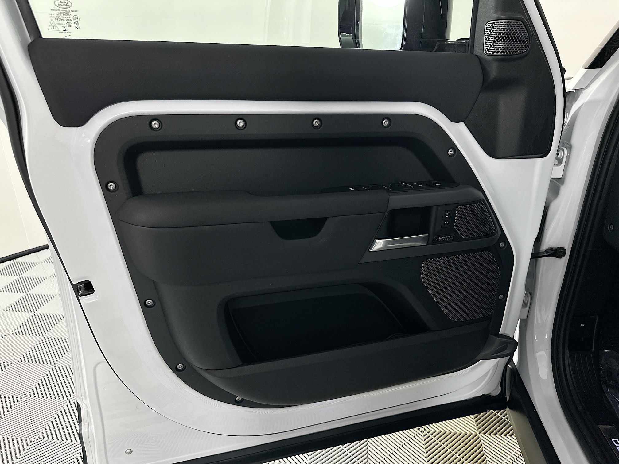 used 2022 Land Rover Defender 110 car, priced at $55,995