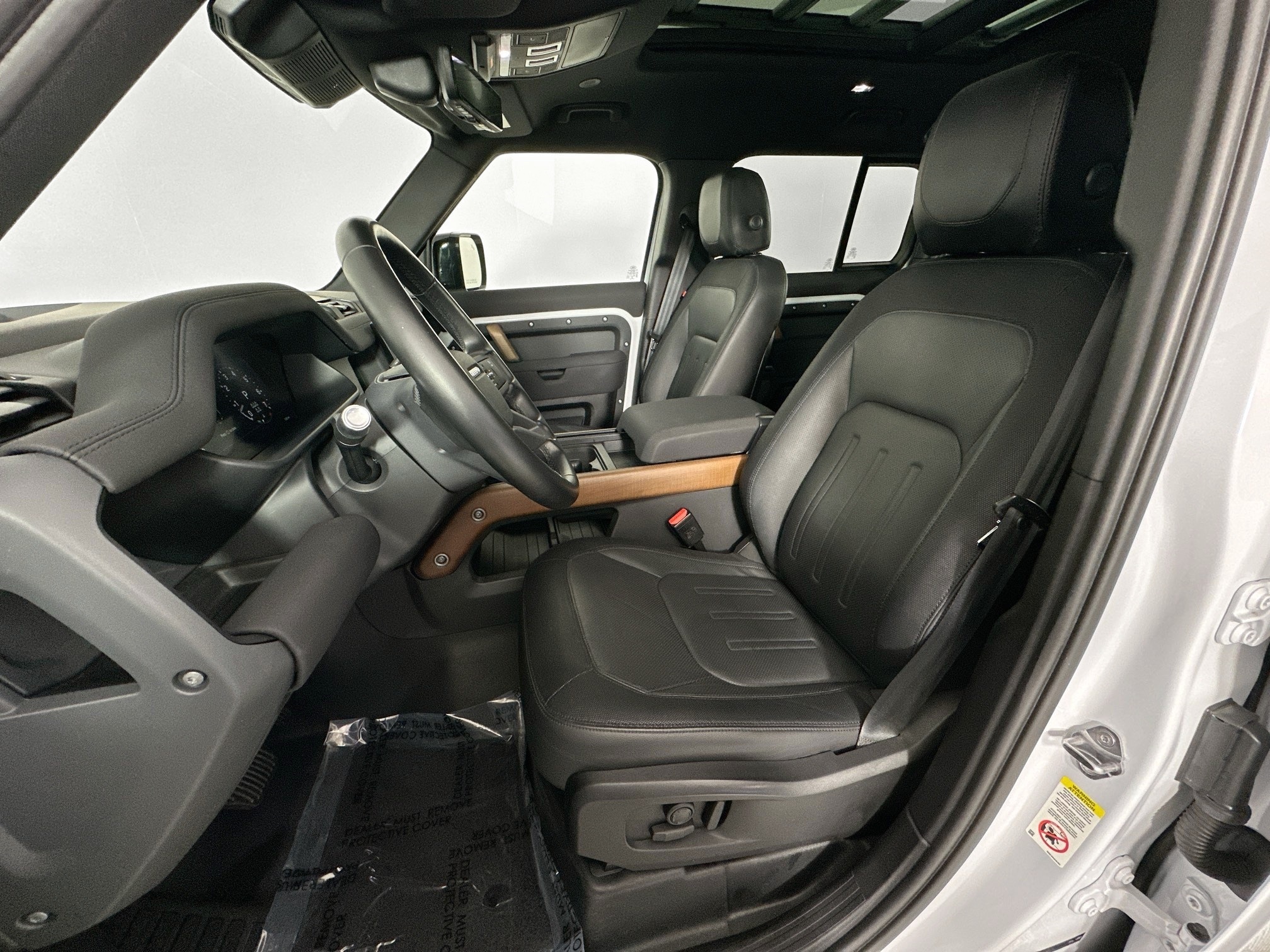 used 2022 Land Rover Defender 110 car, priced at $55,995