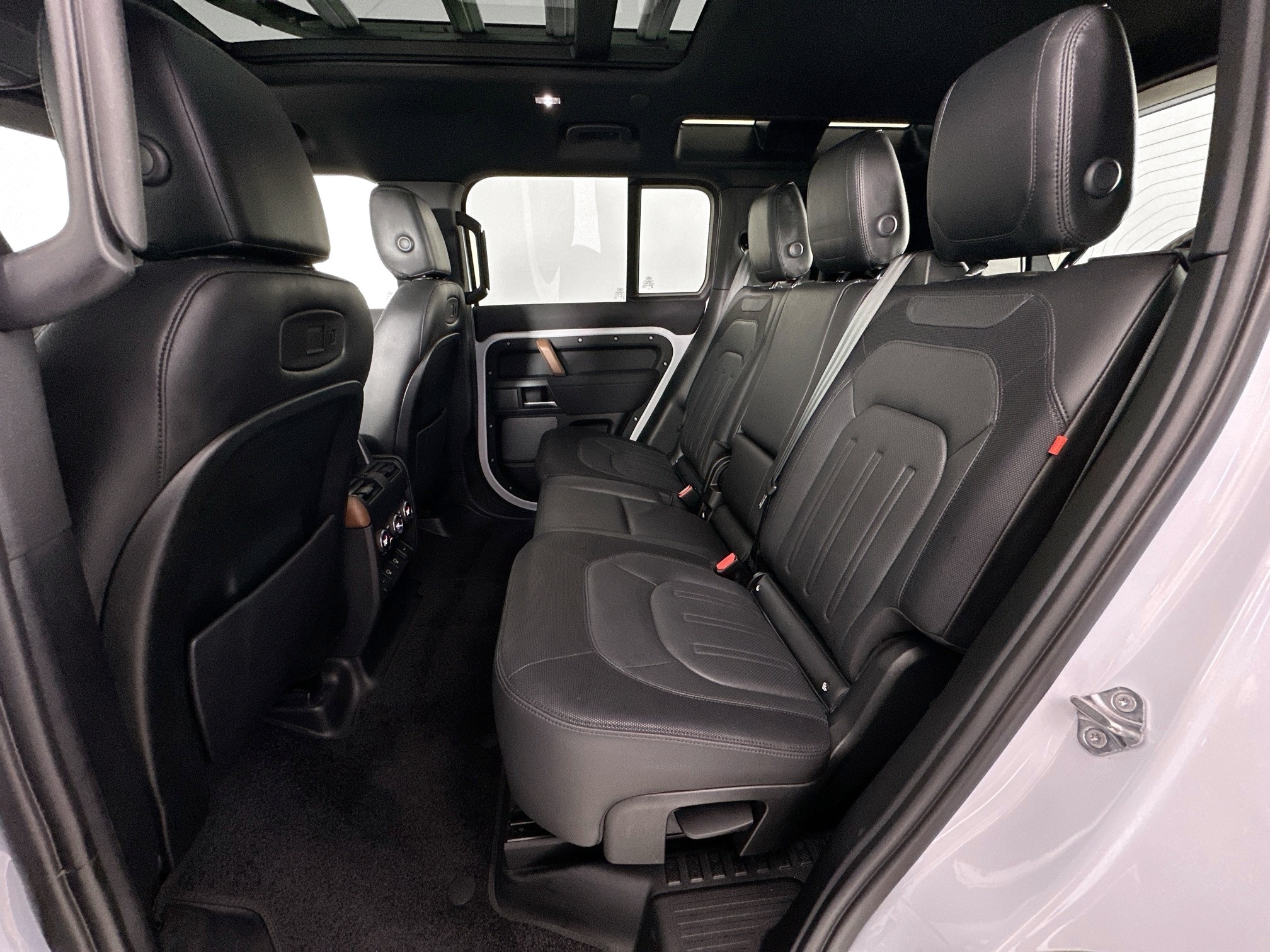 used 2022 Land Rover Defender 110 car, priced at $55,995