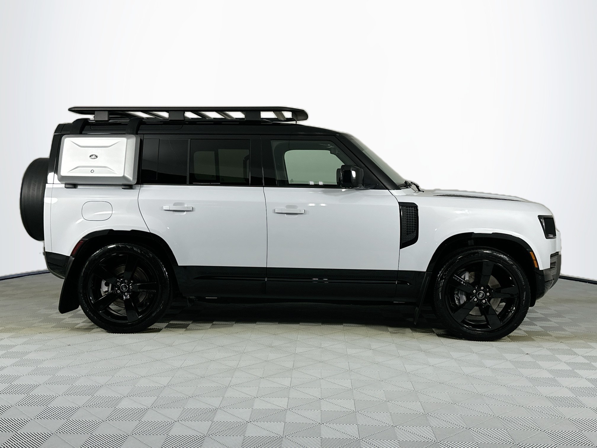 used 2022 Land Rover Defender 110 car, priced at $55,995