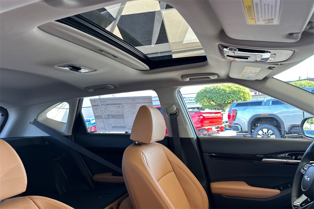 new 2026 Kia Seltos car, priced at $31,035