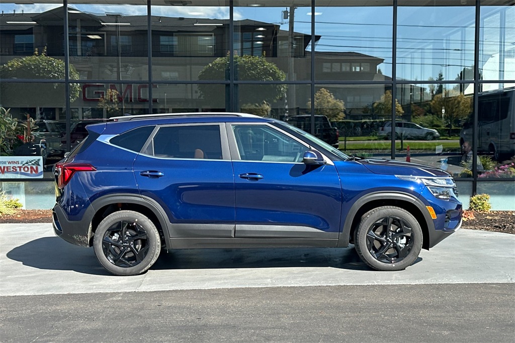 new 2026 Kia Seltos car, priced at $31,035