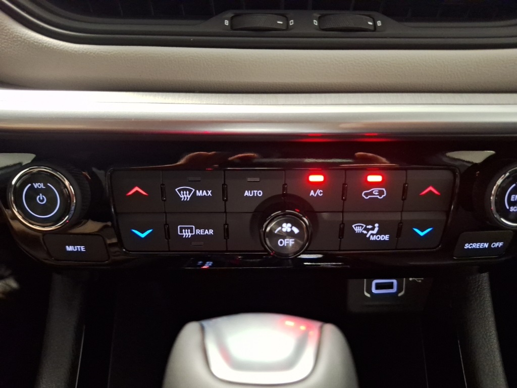 new 2026 Jeep Compass car, priced at $34,030