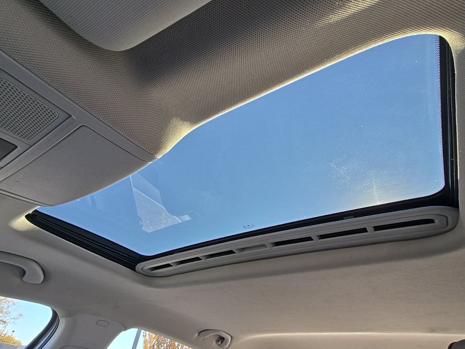 used 2018 Volkswagen Passat car, priced at $9,200