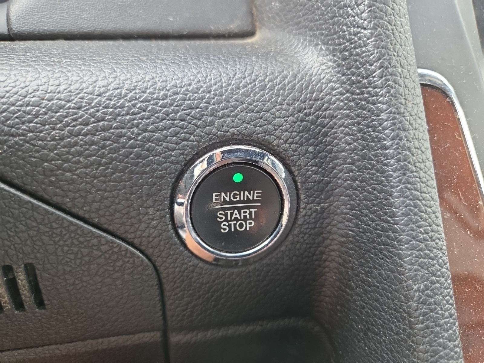 used 2016 Lincoln Navigator L car, priced at $6,592