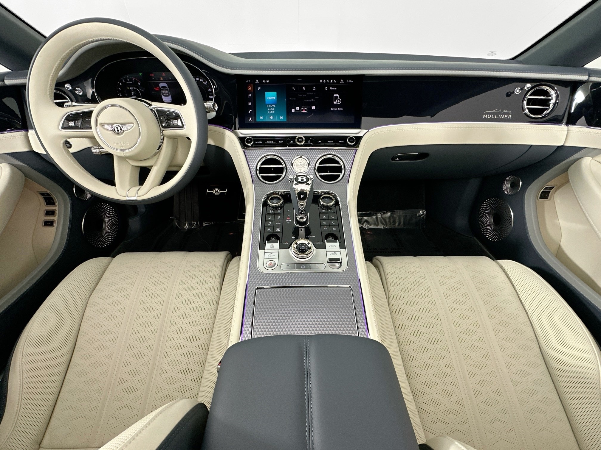 new 2025 Bentley Continental GTC car