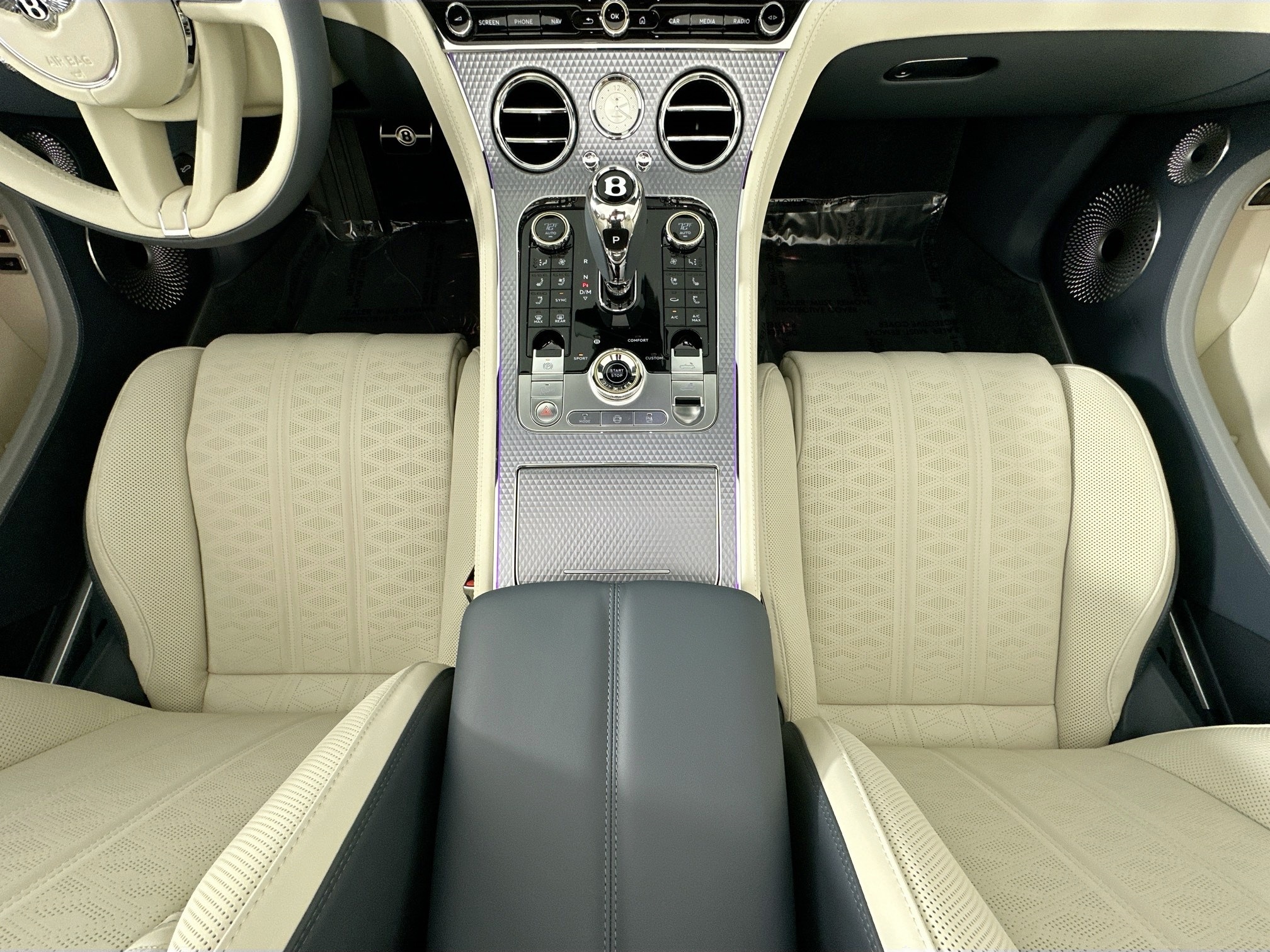 new 2025 Bentley Continental GTC car