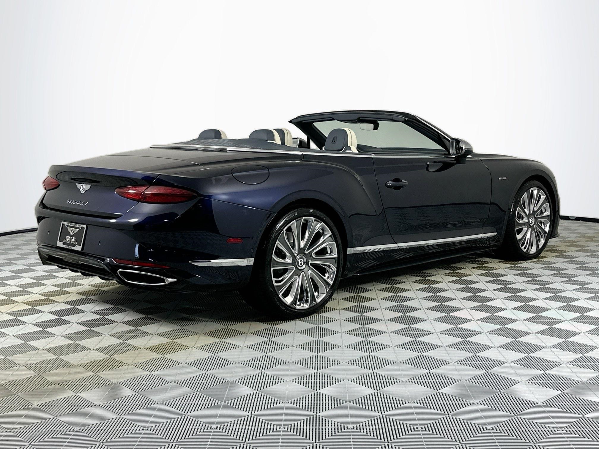 new 2025 Bentley Continental GTC car