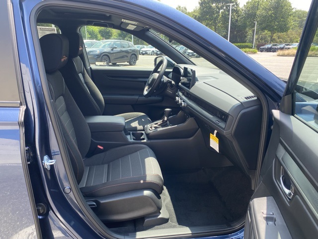 new 2026 Honda CR-V Hybrid car, priced at $40,195