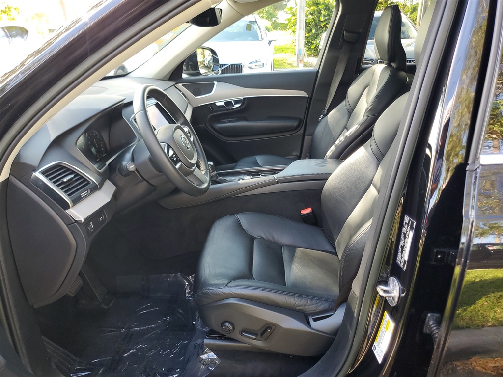 used 2022 Volvo XC90 car, priced at $29,595