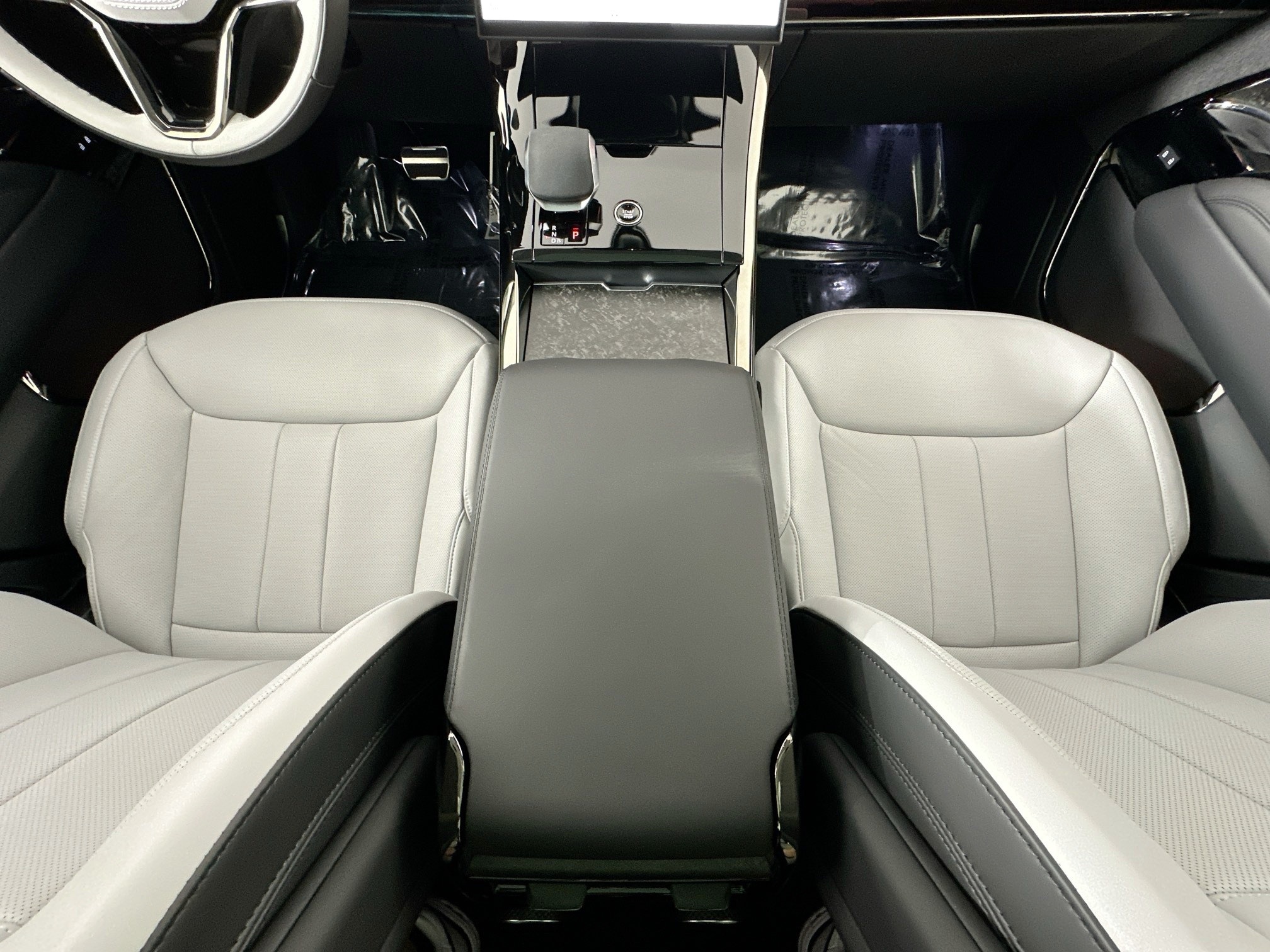 new 2025 Land Rover Range Rover Sport car, priced at $106,090