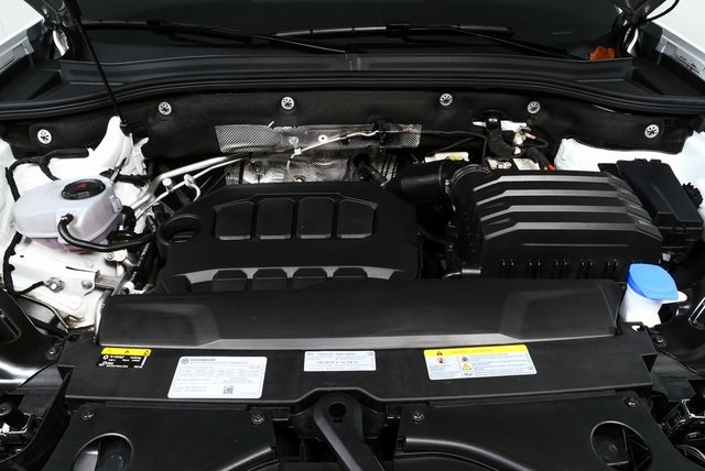 used 2024 Volkswagen Atlas car, priced at $32,200