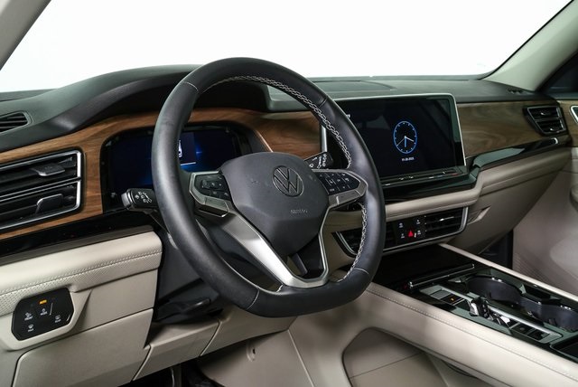 used 2024 Volkswagen Atlas car, priced at $32,200
