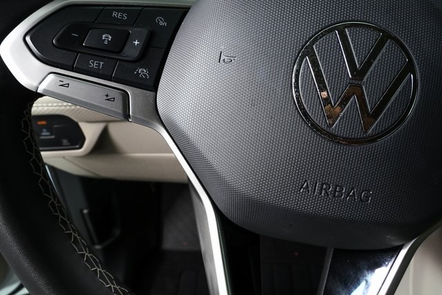 used 2024 Volkswagen Atlas car, priced at $32,200