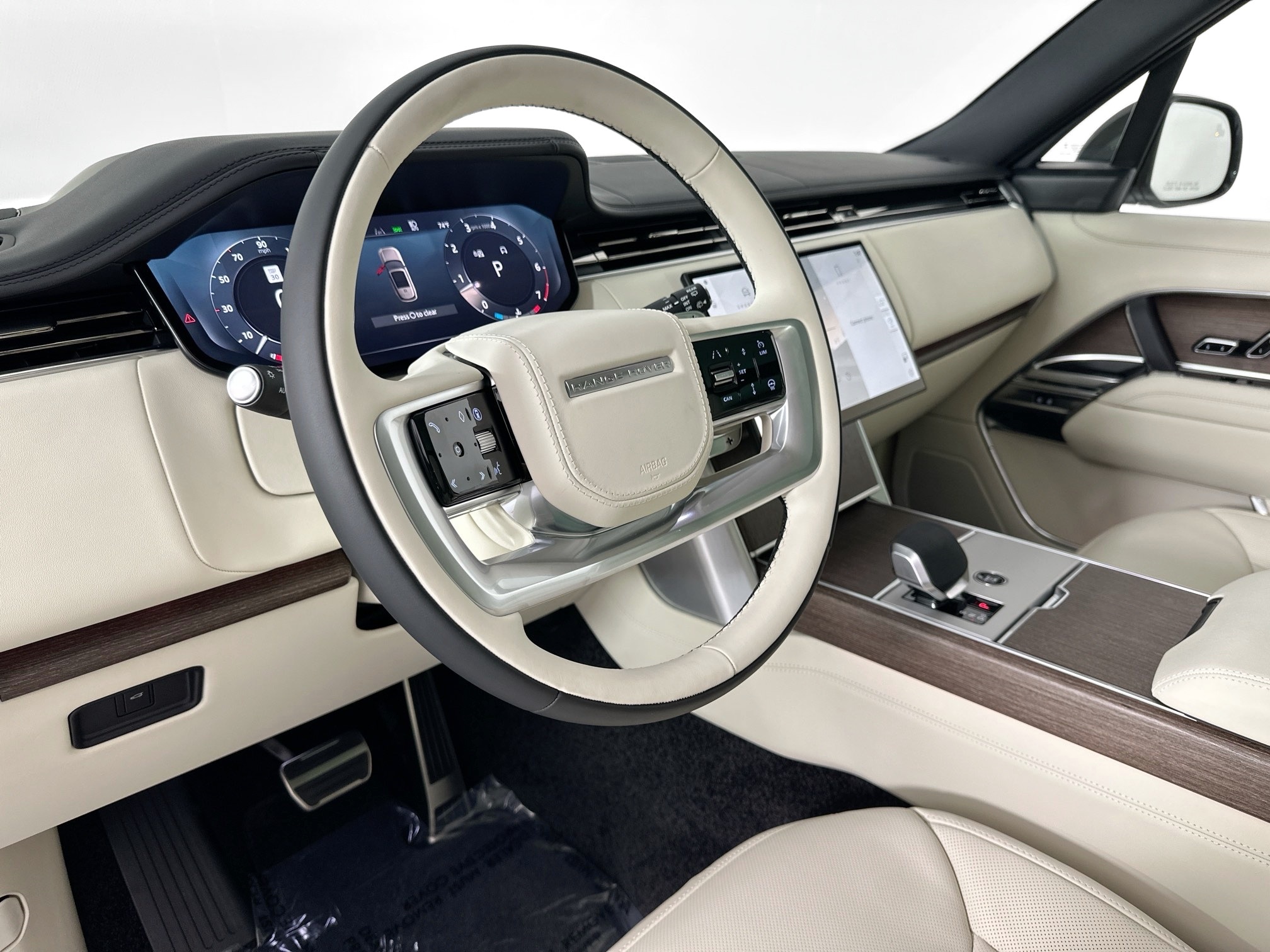 new 2025 Land Rover Range Rover car, priced at $130,485