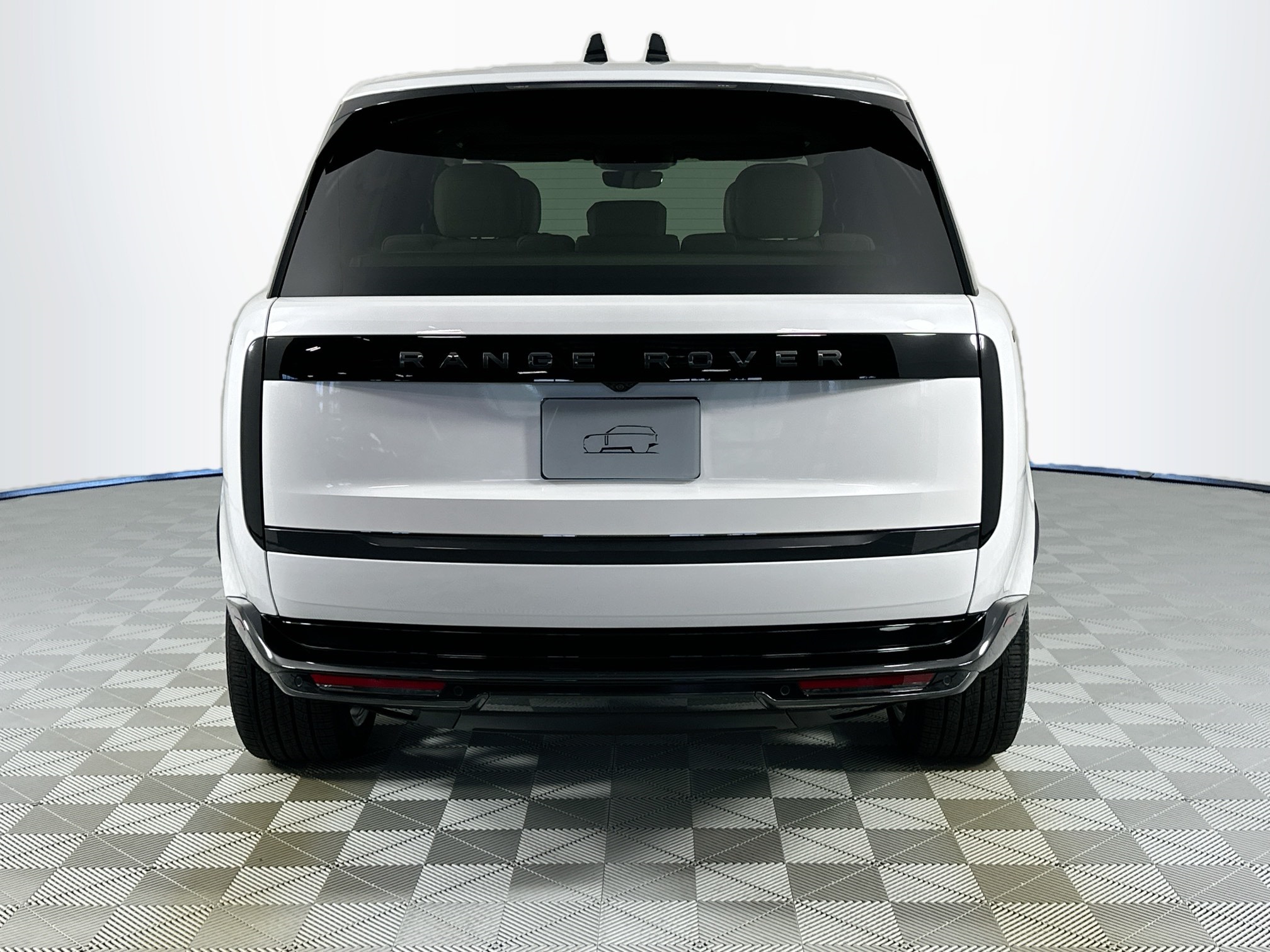 new 2025 Land Rover Range Rover car, priced at $130,485