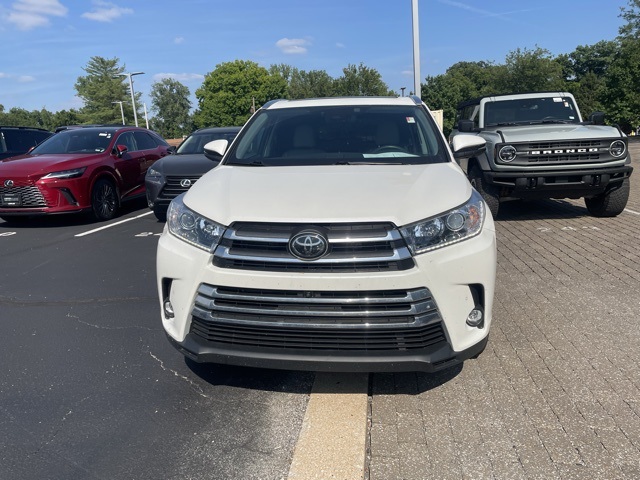 used 2019 Toyota Highlander car, priced at $33,940