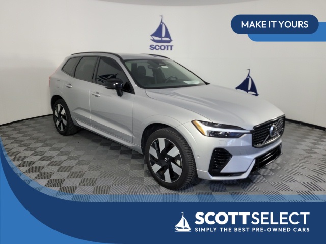 used 2023 Volvo XC60 Recharge Plug-In Hybrid car, priced at $43,613