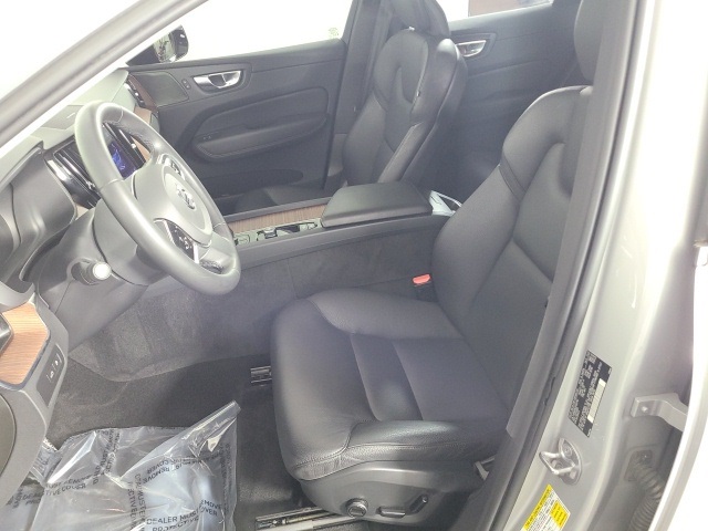 used 2023 Volvo XC60 Recharge Plug-In Hybrid car, priced at $43,613