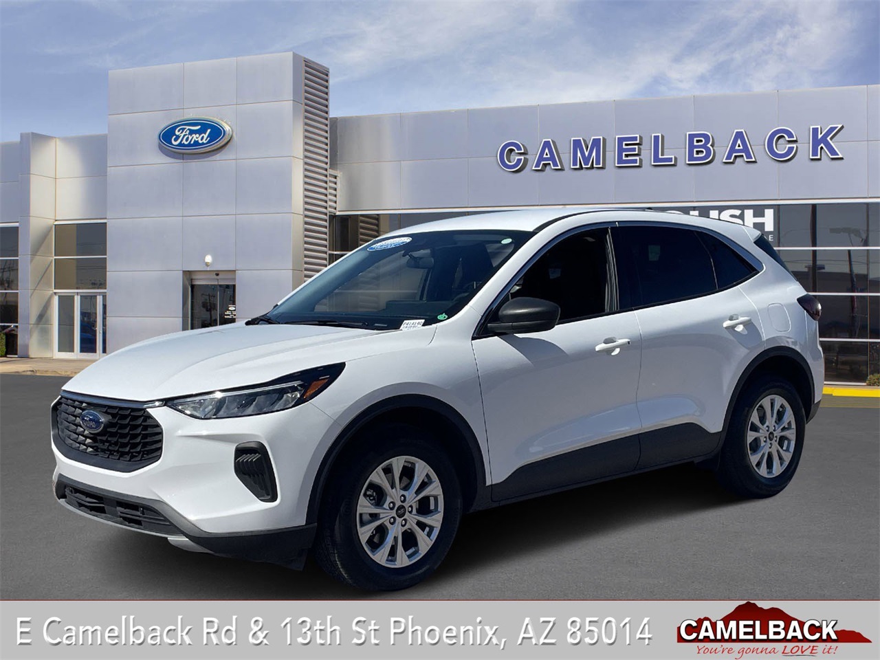 used 2024 Ford Escape car, priced at $25,999