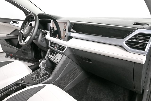 new 2025 Volkswagen Taos car, priced at $31,701